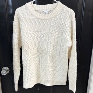 Cozy Cream Cable Knit Sweater size medium 8/10
